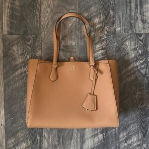 SOLD ON EBAY Tory Burch Tote